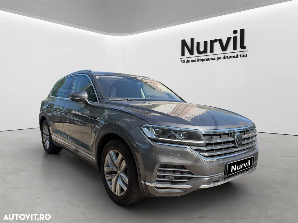 Volkswagen Touareg 2023 photo 2