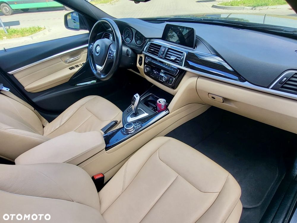 BMW Seria 3 320d Edition Luxury Line Purity - 17