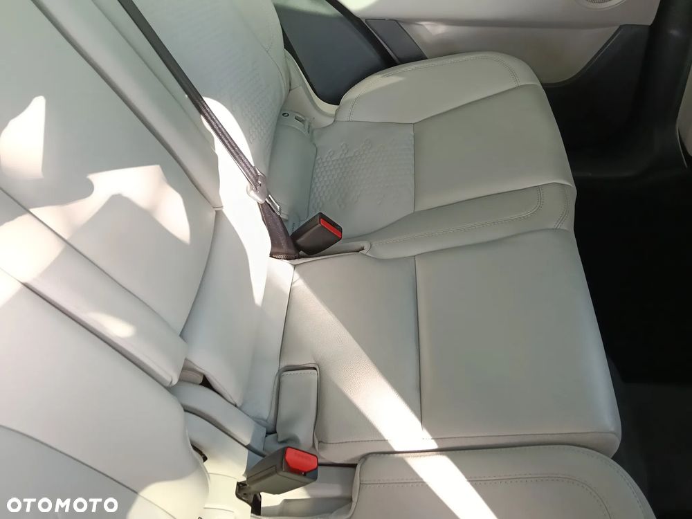 Land Rover Discovery Sport Si4 HSE - 19