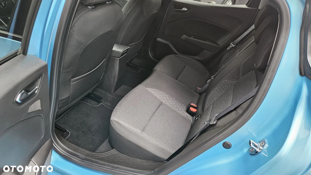 Renault Clio - 19