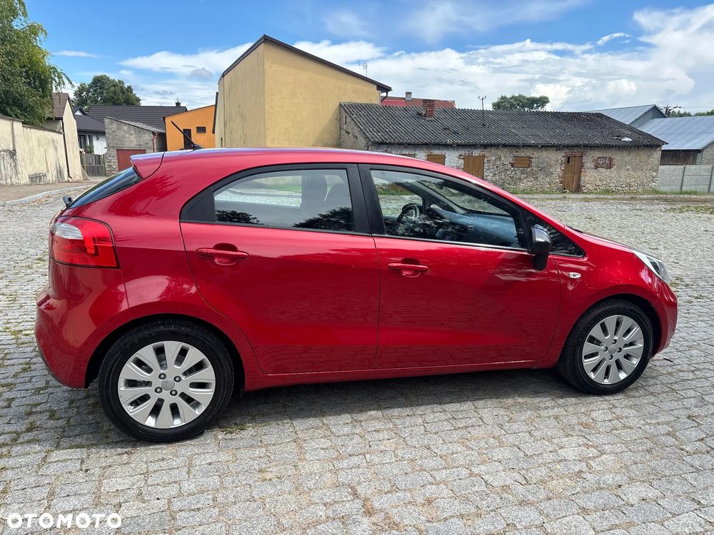 Kia Rio 1.2 Attract - 8