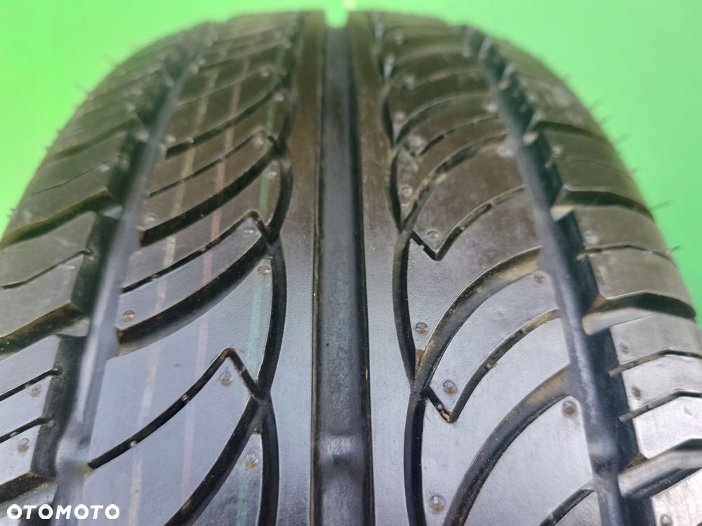 205/60/16 bct b600, 2 szt 8,2 mm - 1