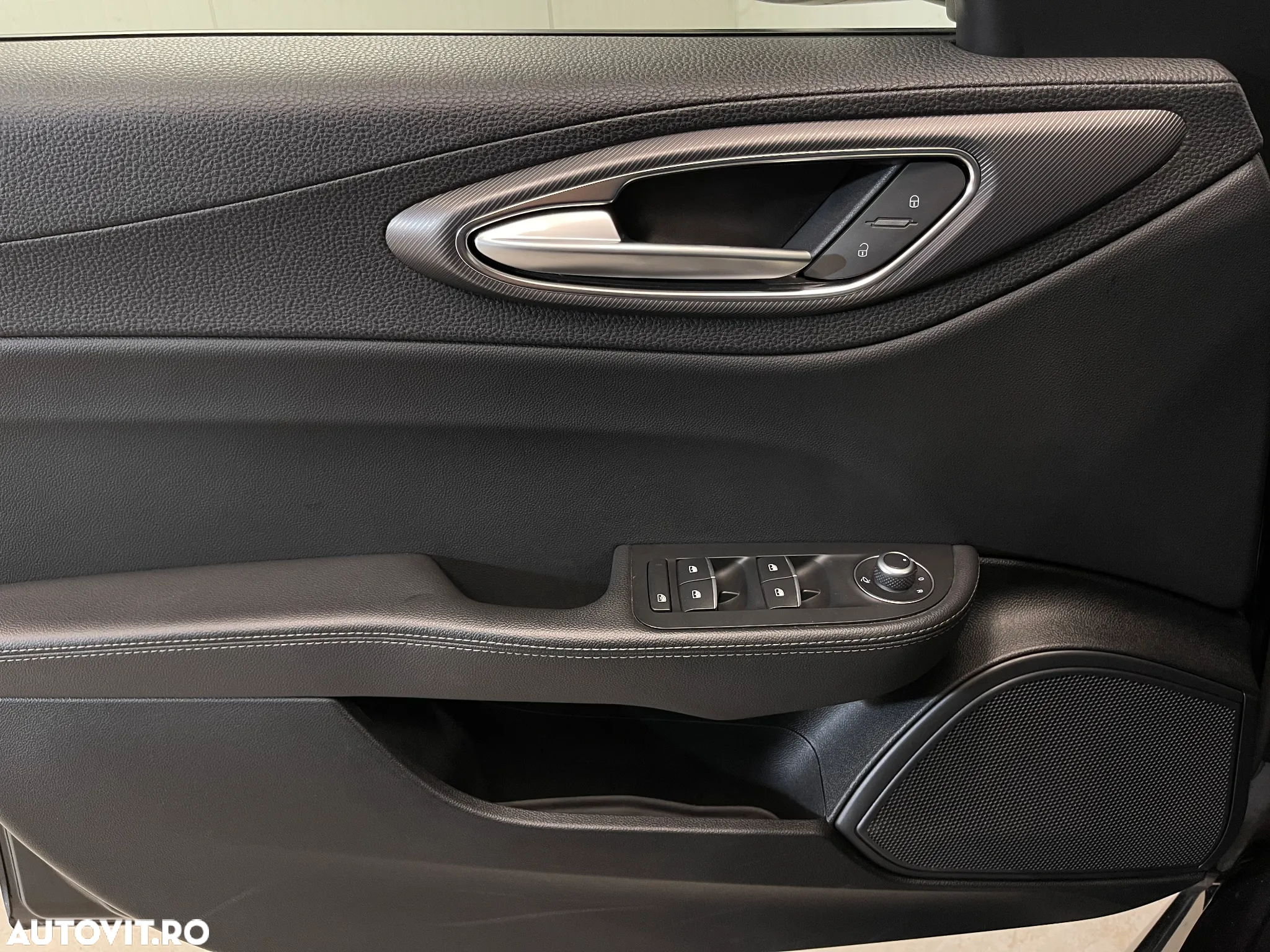 Alfa Romeo Giulia 2.2 Diesel AT8-Q4 Veloce - 26