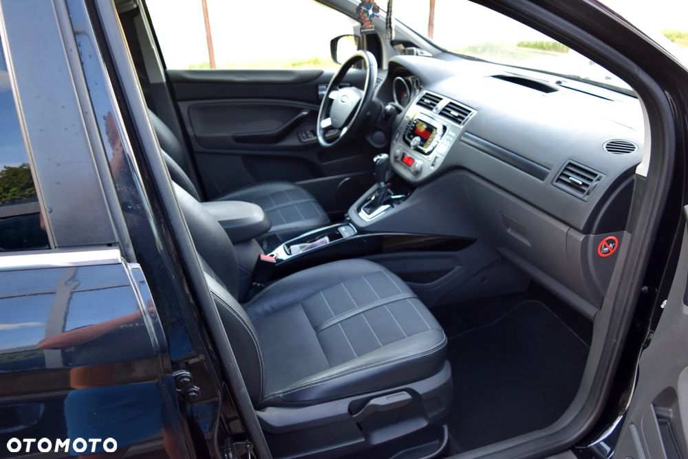 Ford Kuga - 7