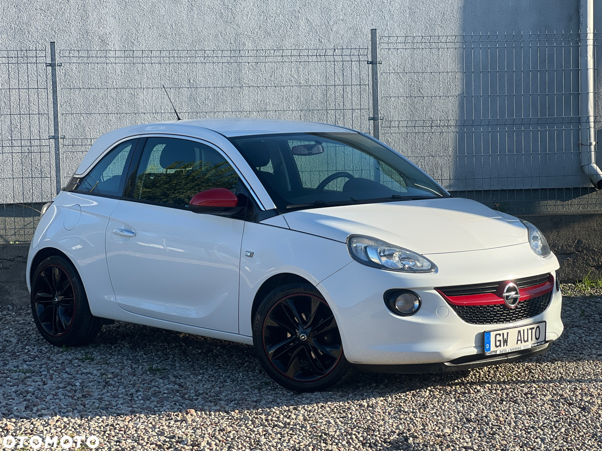 Opel Adam 1.2 White Link - 3