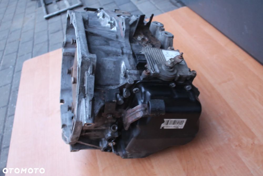 SKRZYNIA BIEGÓW AUTOMAT KONWERTER OPEL ASTRA J 2.0 CDTI AF40 55565311 - 4