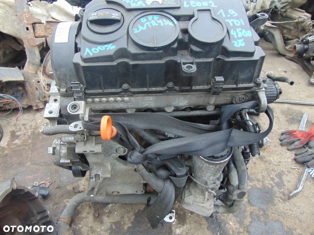 Silnik VW golf 5 Leon 2 1,9 TDI BLS Z wtryskiwaczami - 3
