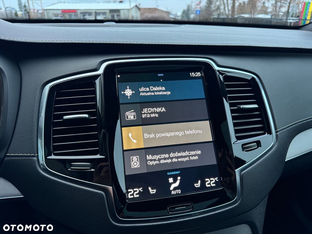 Volvo XC 90 B5 D AWD Ultimate Dark - 17