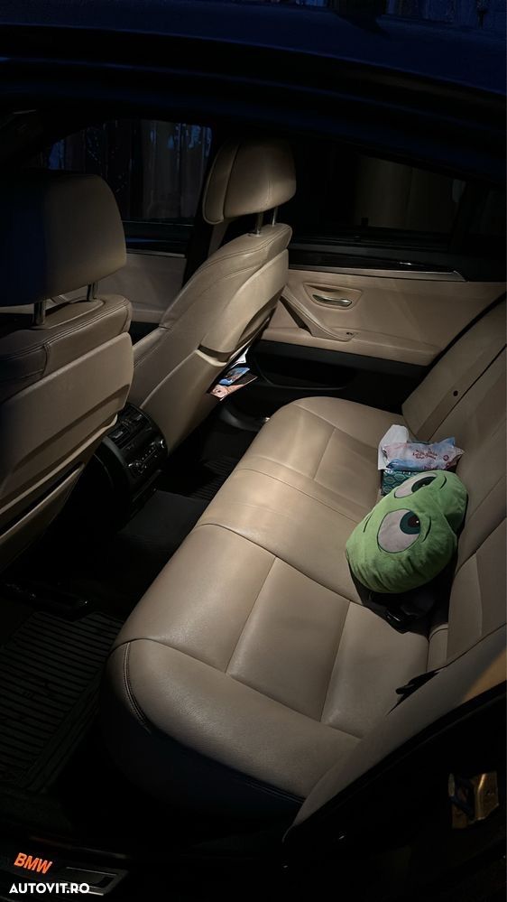 BMW Seria 5 525d xDrive AT - 5
