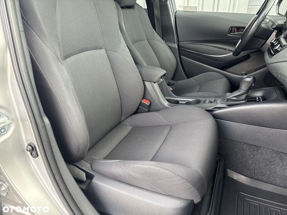 Toyota Corolla 1.8 Hybrid Active - 8