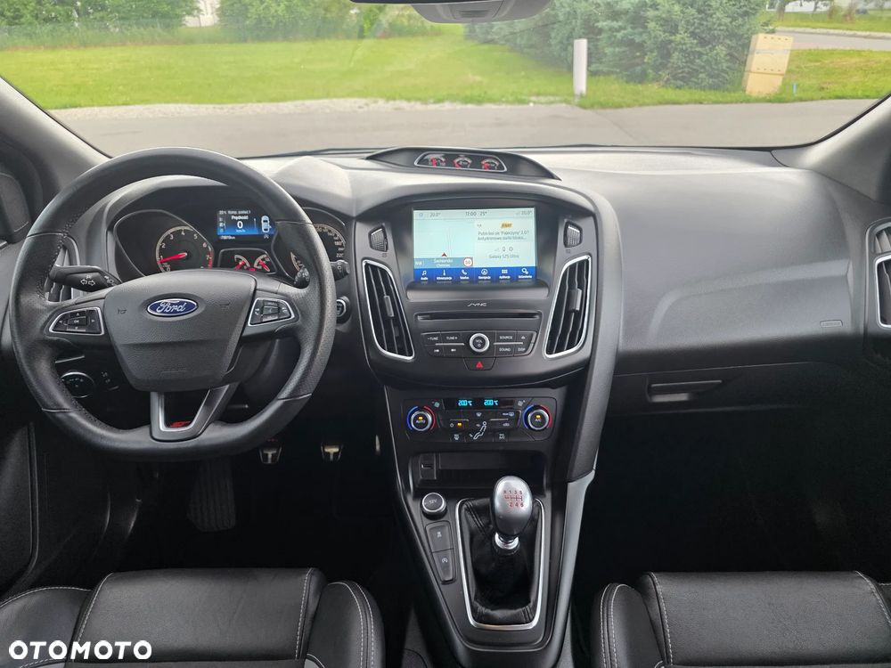 Ford Focus 2.0 EcoBoost ST-2 - 15