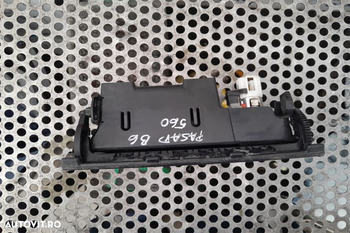 Scrumiera 3C0863284 Volkswagen VW Passat B6 [2005 - 2010] wagon 5-usi - 3