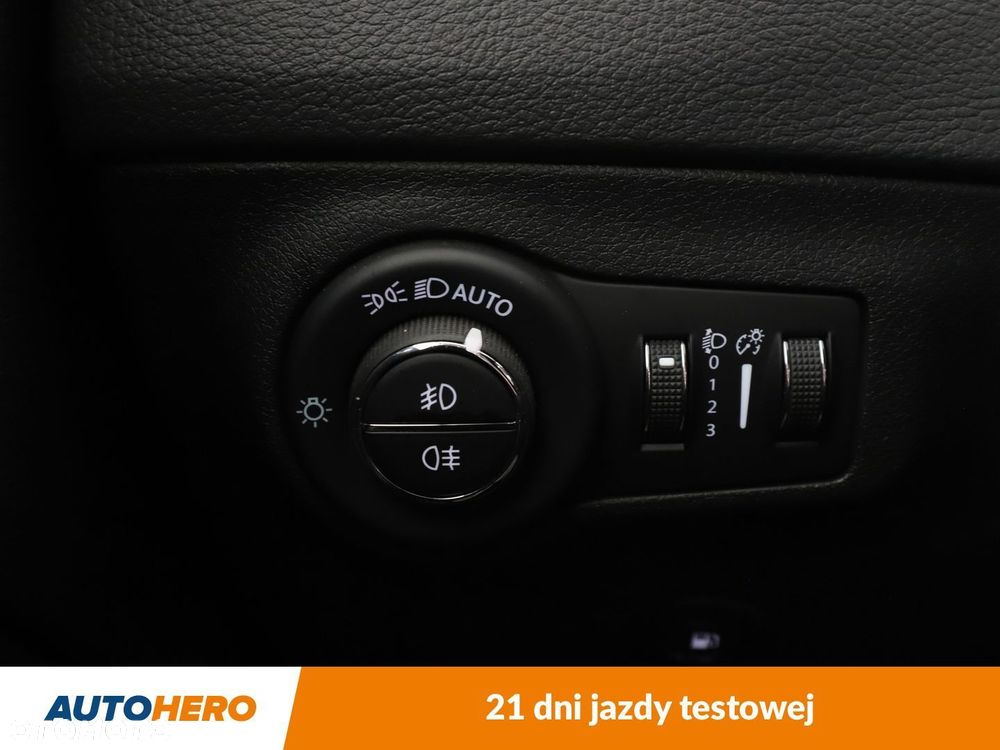 Jeep Compass - 33