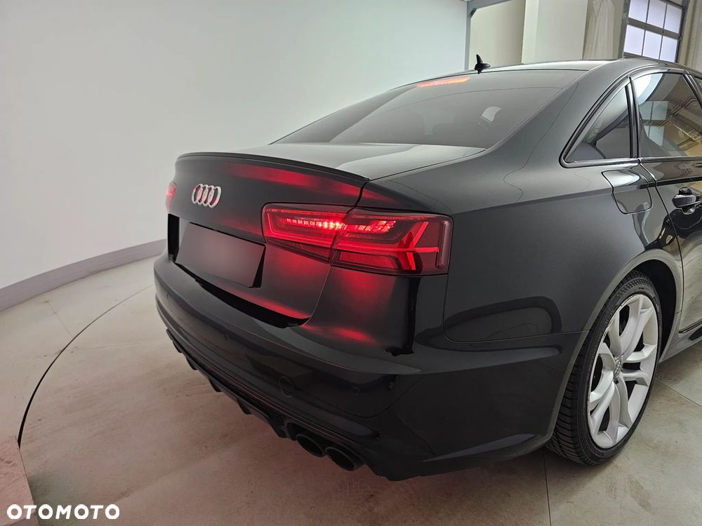 Audi S6 Limousine - 6