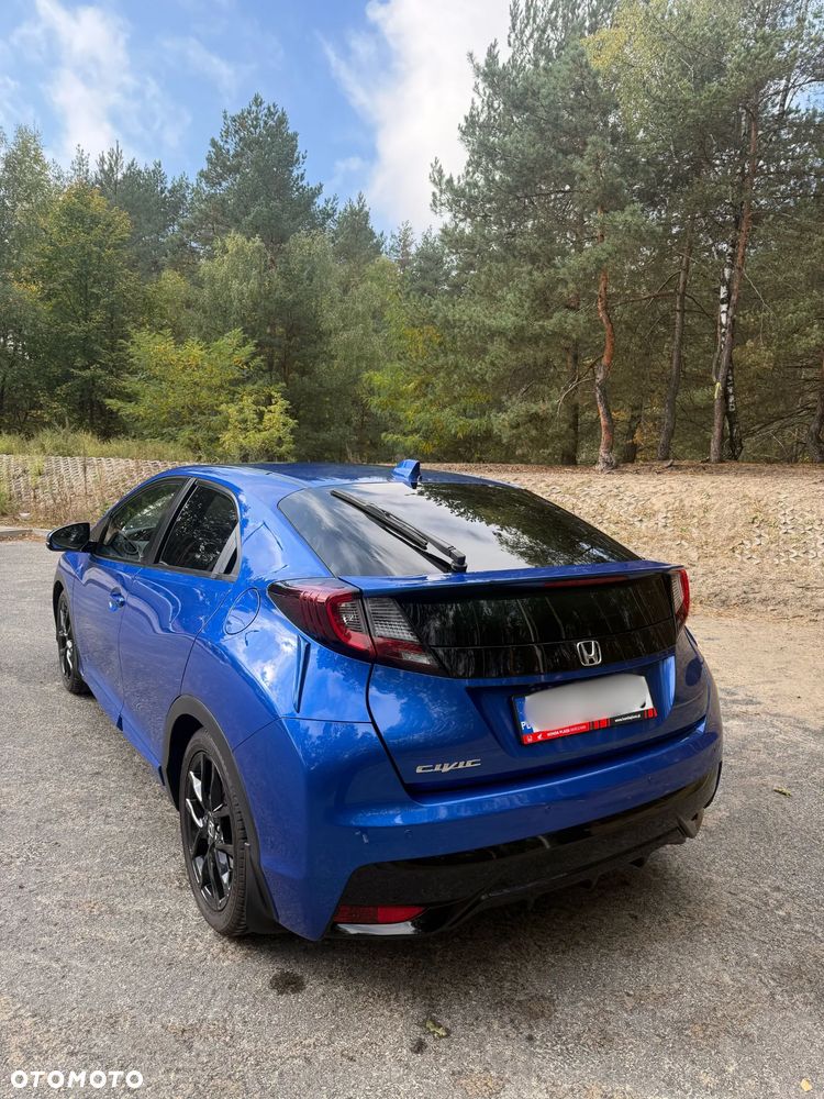 Honda Civic 2015 photo 2