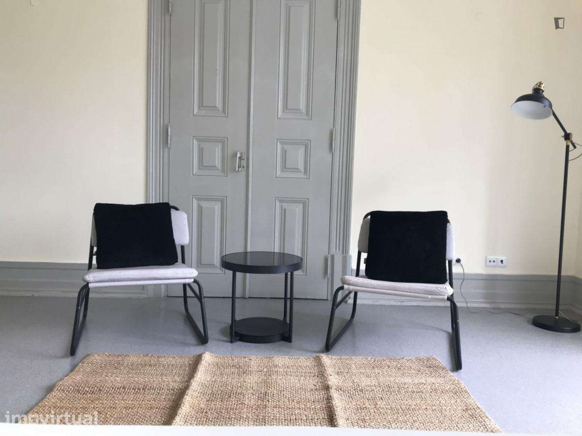 Quarto - localizado em Marquês de Pombal Lisbon - Grande imagem: 4/12