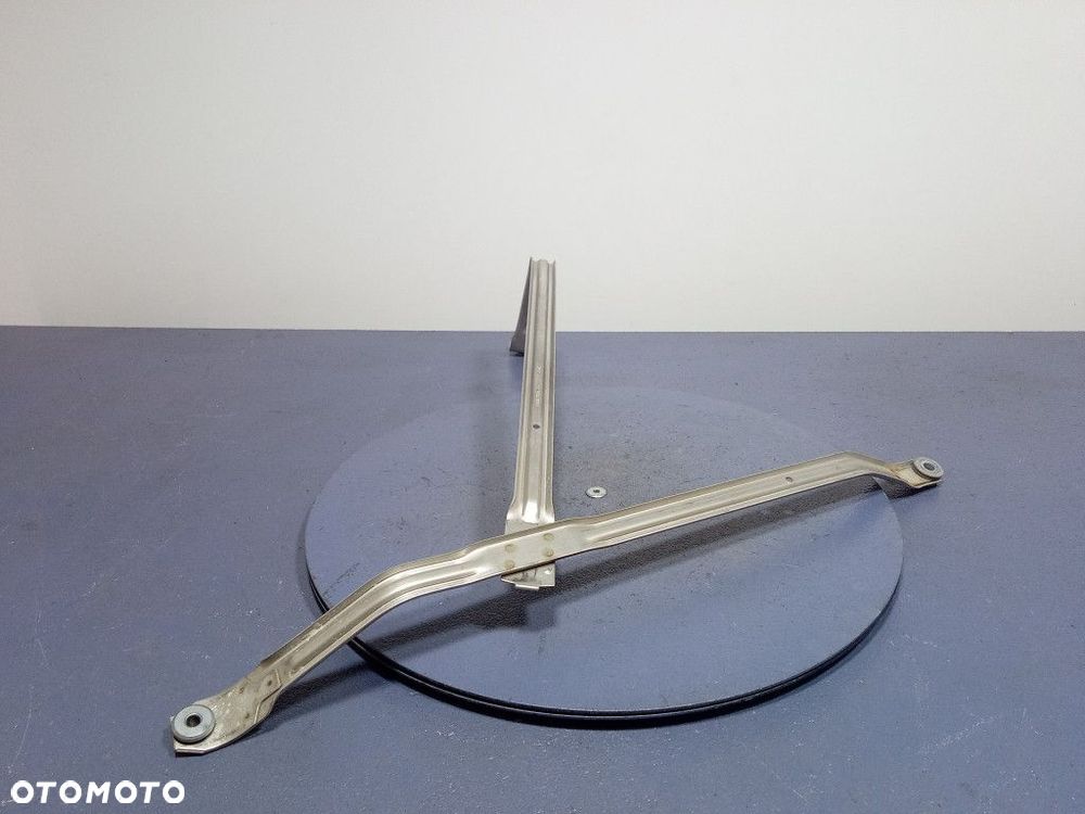 BMW X5 G05 BENZYNA ZACZEP MOCOWANIE ZBIORNIKA BAKU 7468279 - 3