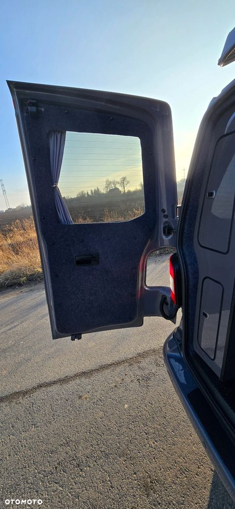 Volkswagen Transporter - 21