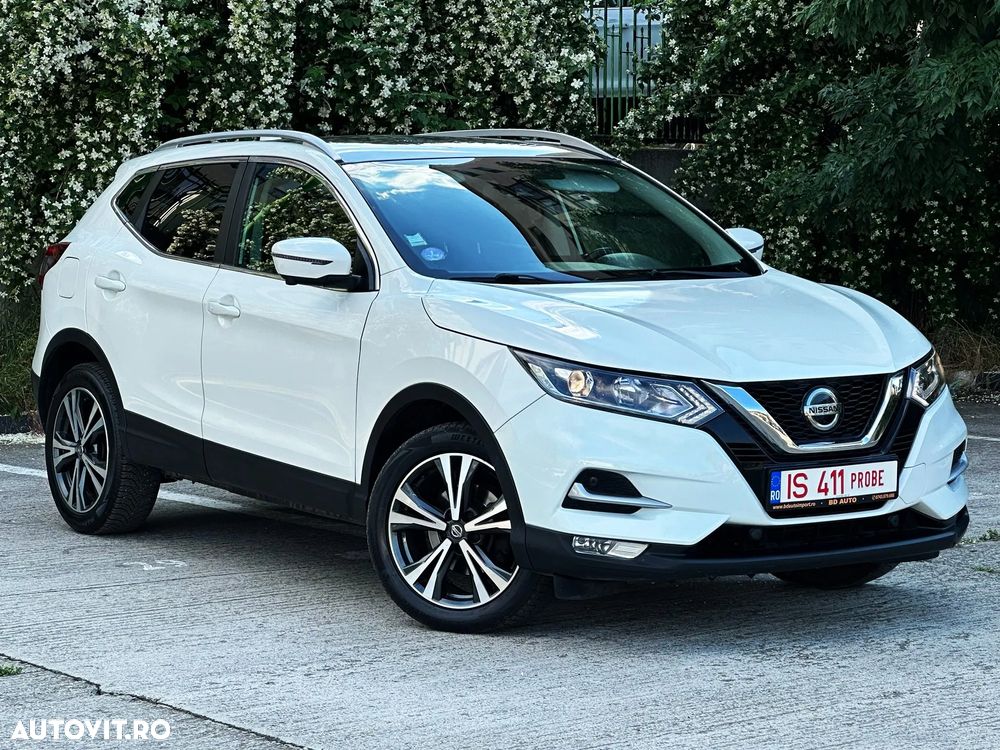 Nissan Qashqai 1.3 DIG-T N-CONNECTA - 2