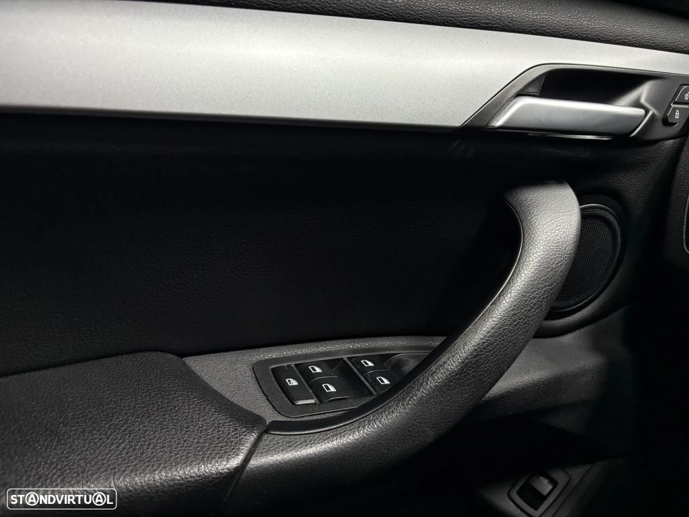 BMW X1 16 d sDrive Auto - 12