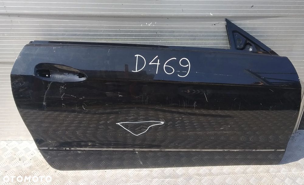 D469 MERCEDES W207  DRZWI  PRAWE PRZÓD - 1