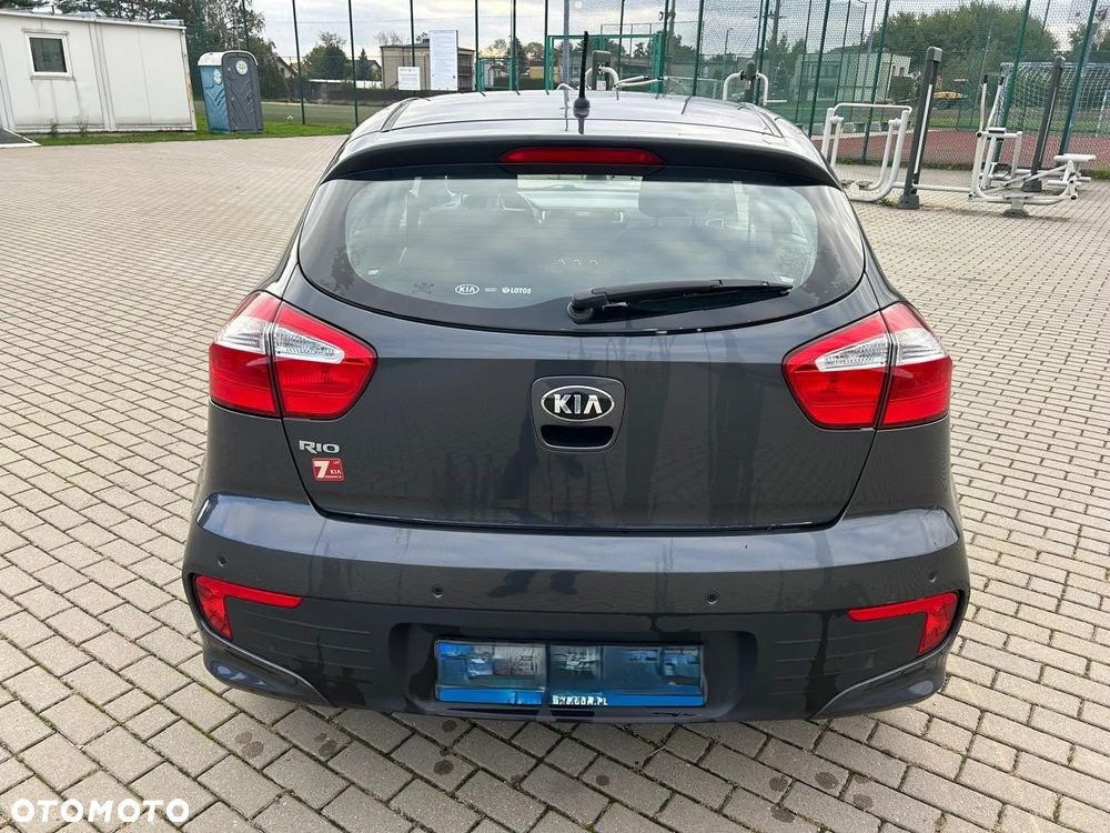 Kia Rio 1.2 M - 6