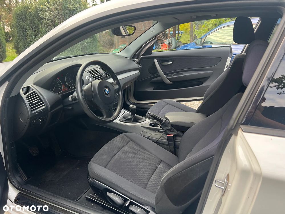 BMW Seria 1 - 10