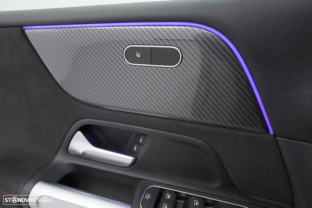 Mercedes-Benz GLB 180 d AMG Line - 21