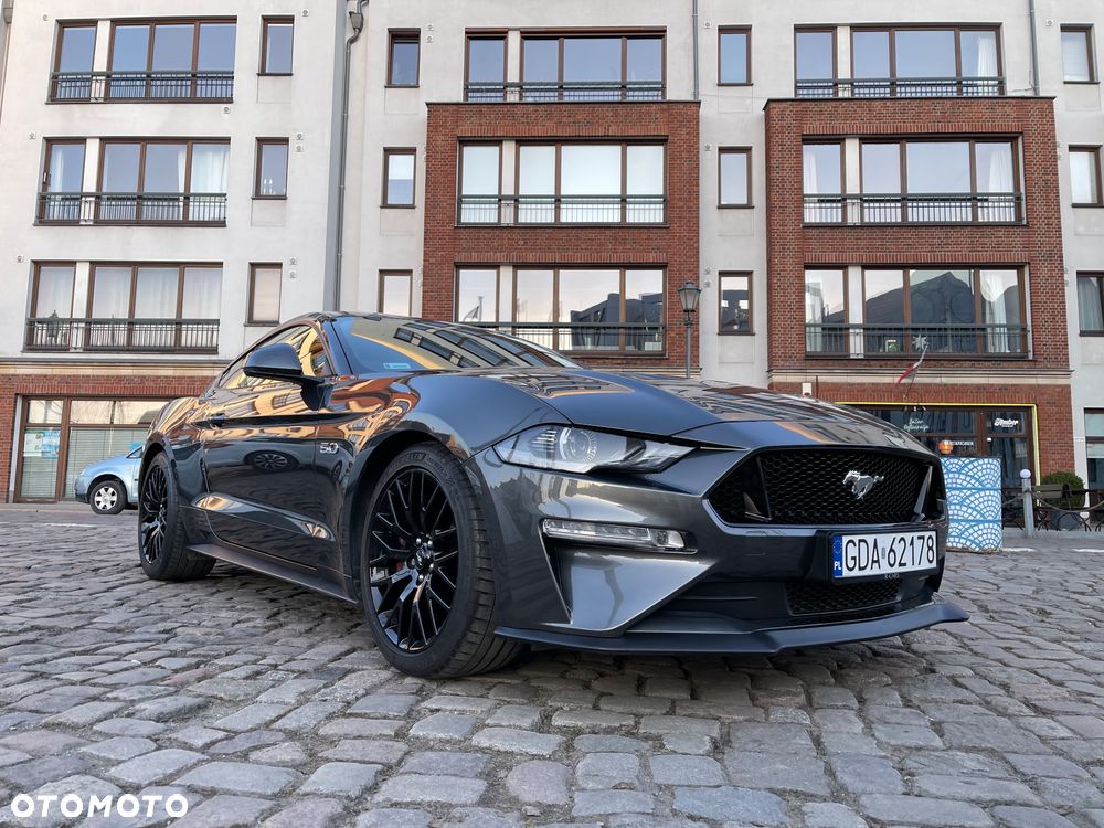 Ford Mustang - 12