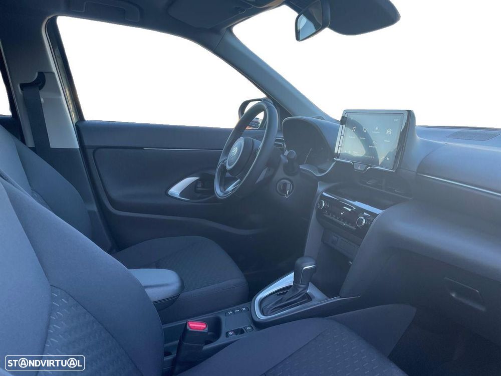Toyota Yaris Cross - 7
