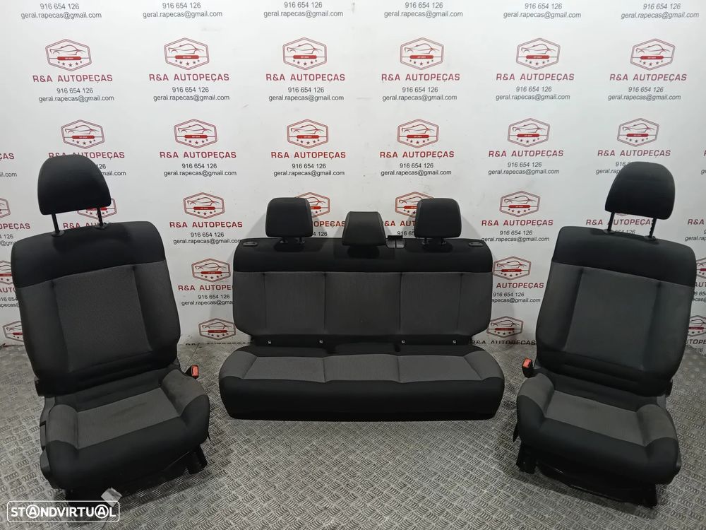 Conjunto de Bancos Citroën C4 Cactus em Tecido Imaculados Original - 1