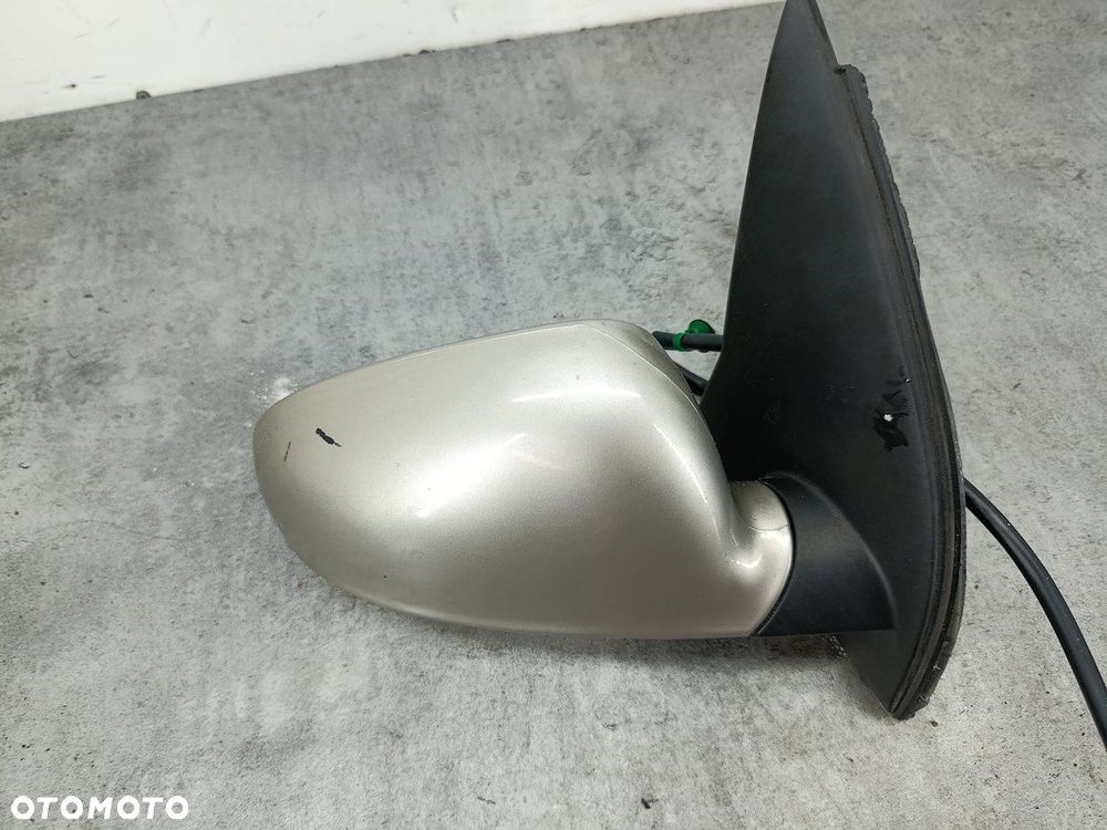 LUSTERKO PRAWE VW GOLF V LD1W - 4