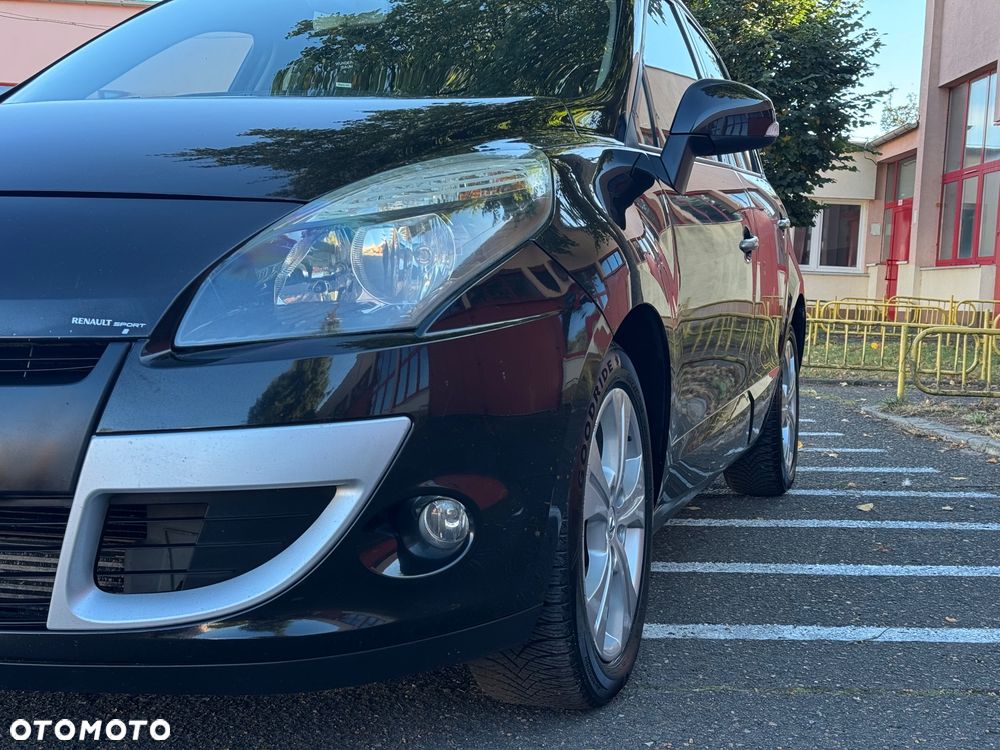 Renault Scenic - 10