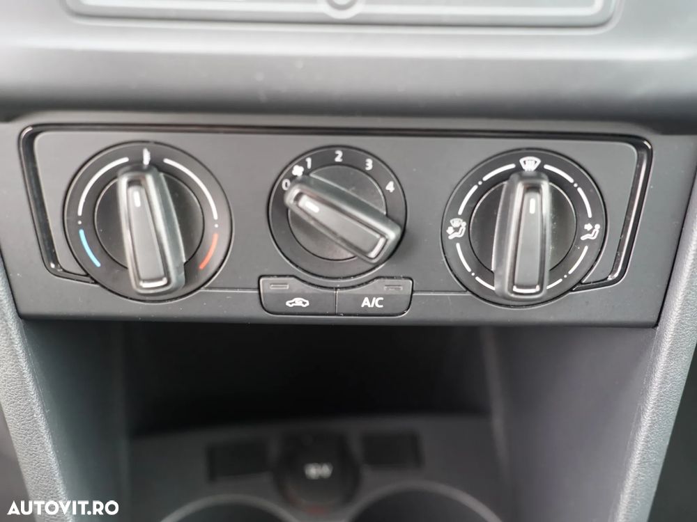 Volkswagen Polo 1.4 TDI Blue Motion - 20