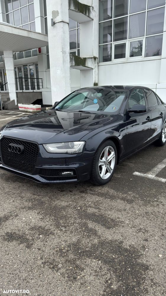 Audi A4 2.0 TDI DPF S line Sportpaket - 2