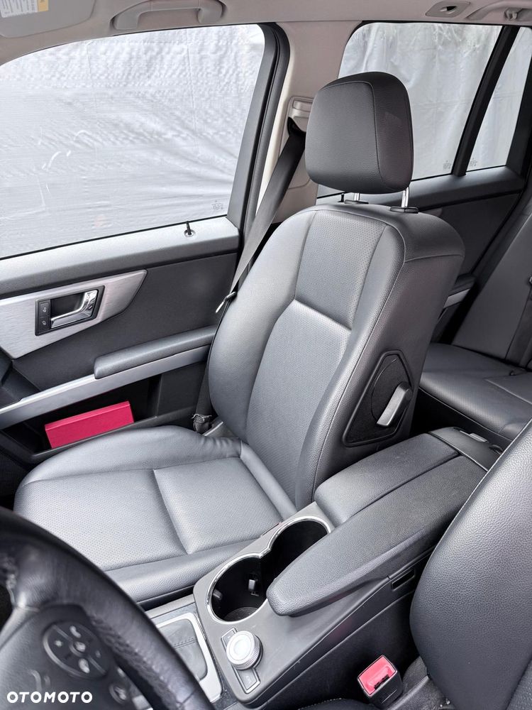 Mercedes-Benz GLK 350 4Matic 7G-TRONIC - 9
