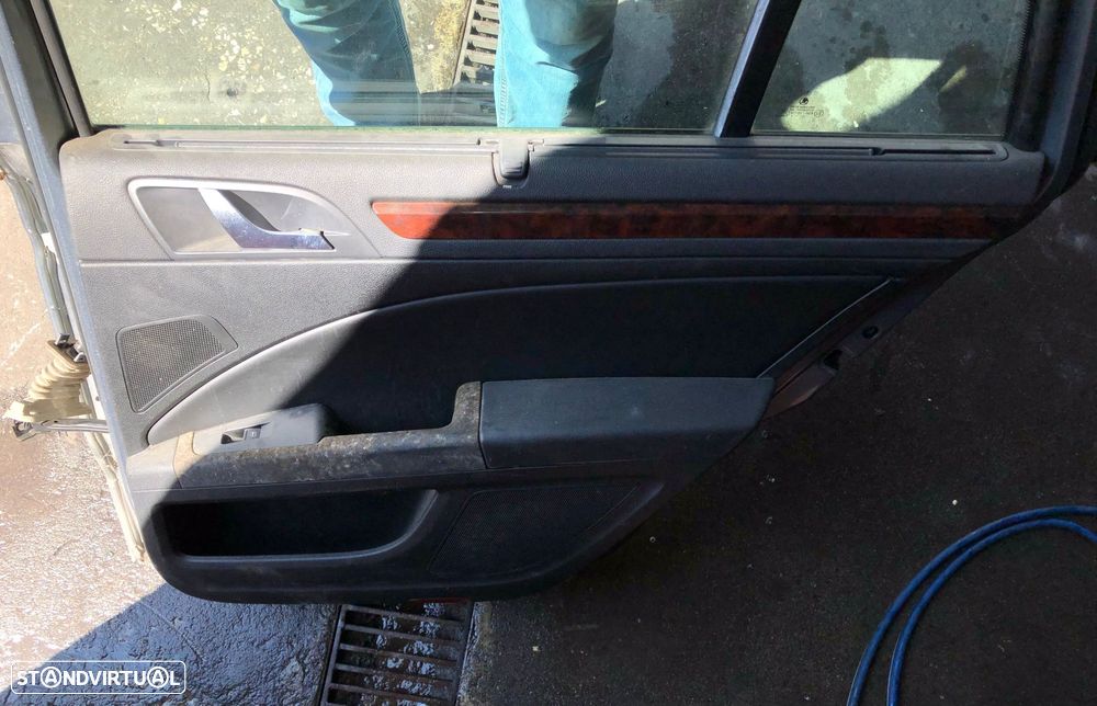 SKODA SUPERB II BREAK PORTA TRÁS DIREITA - PT485 - 3