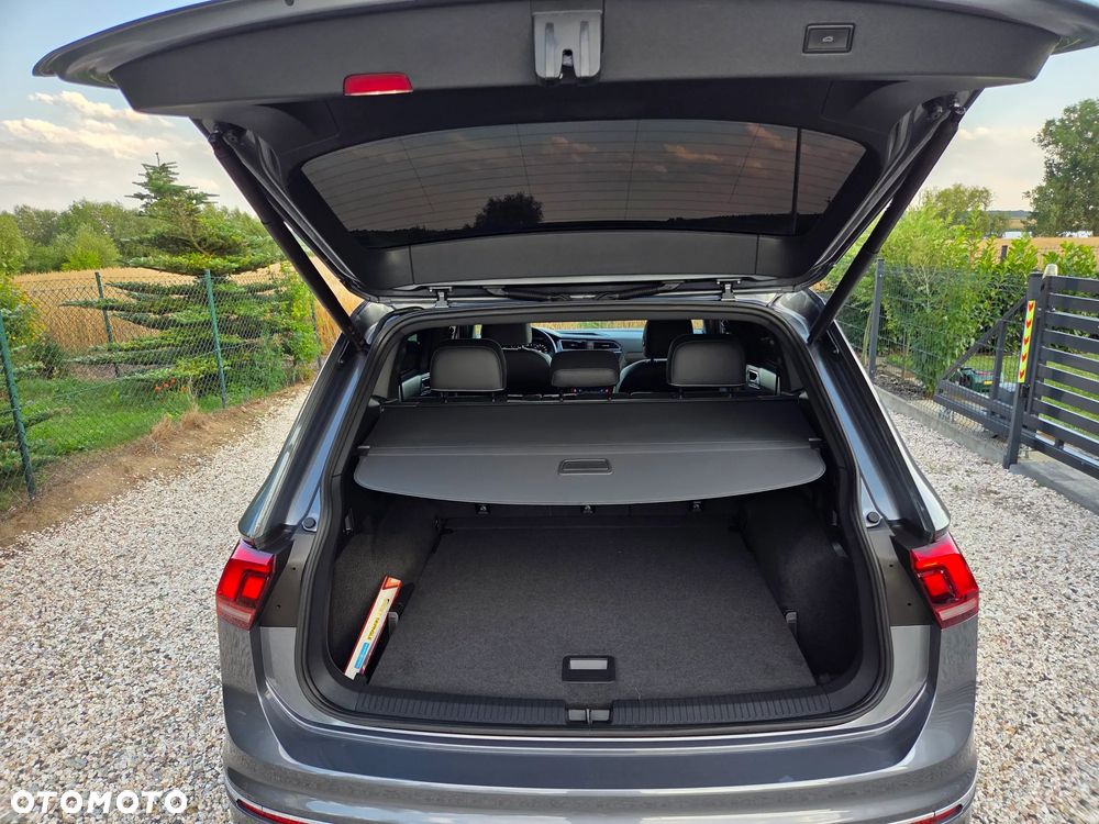 Volkswagen Tiguan 2.0 TSI 4Mot R-Line DSG - 29