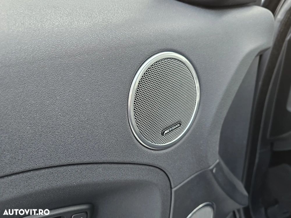 Land Rover Range Rover Evoque - 33