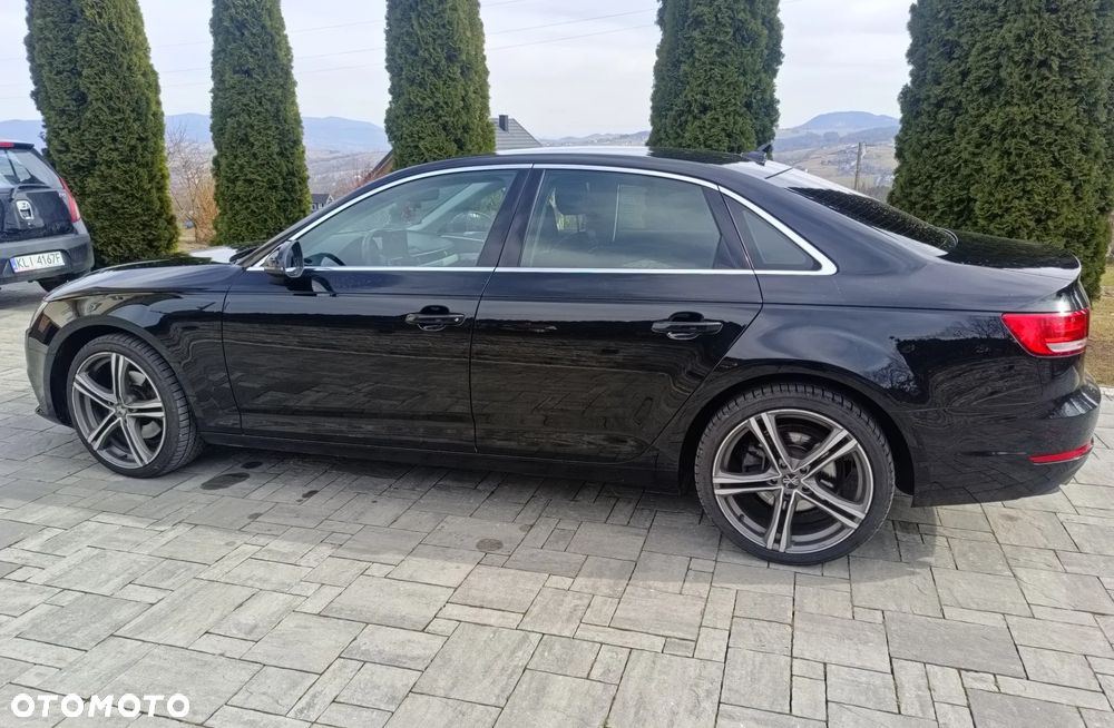 Audi A4 Limousine - 21