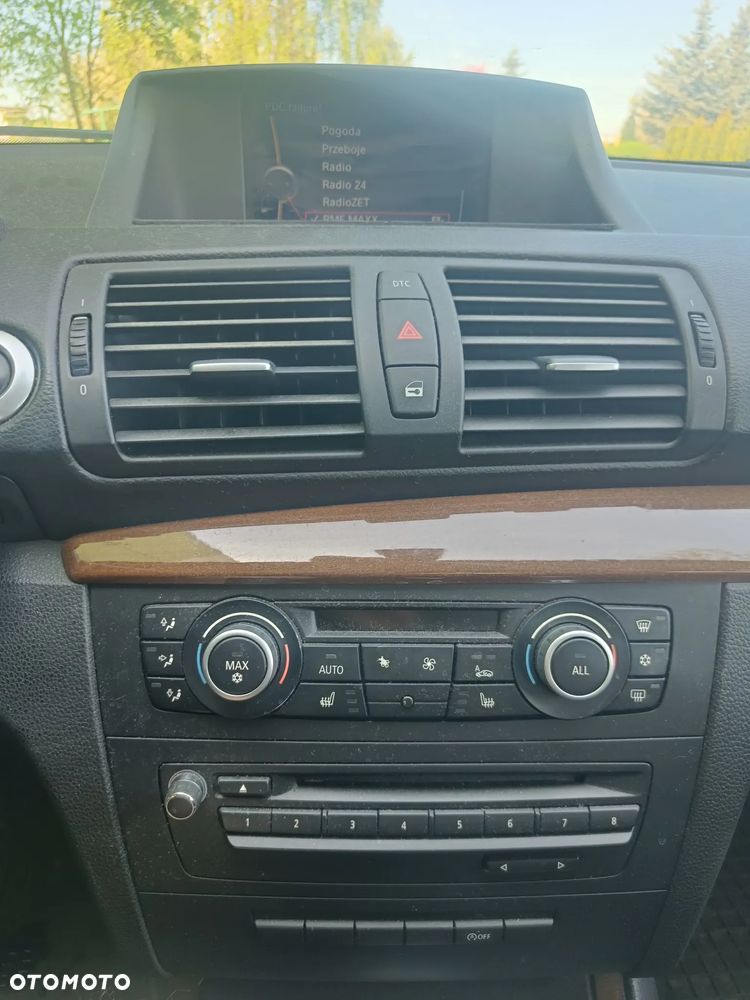 BMW Seria 1 116d - 9