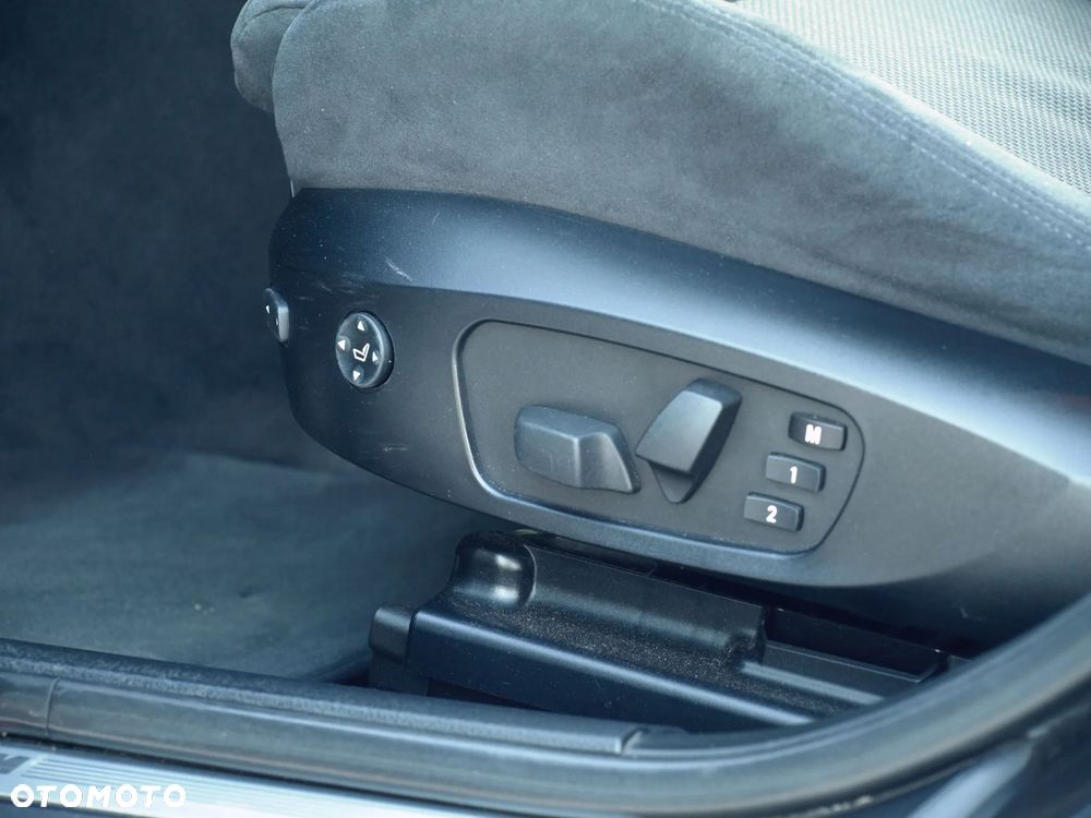 BMW X1 xDrive25d - 22