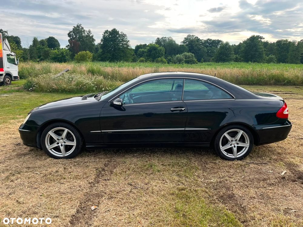 Mercedes-Benz CLK - 2