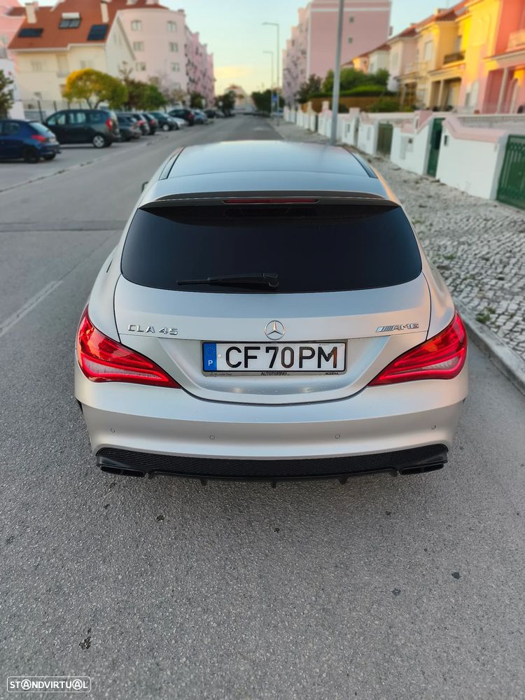 Mercedes-Benz CLA 45 AMG 4Matic 7G-DCT - 12