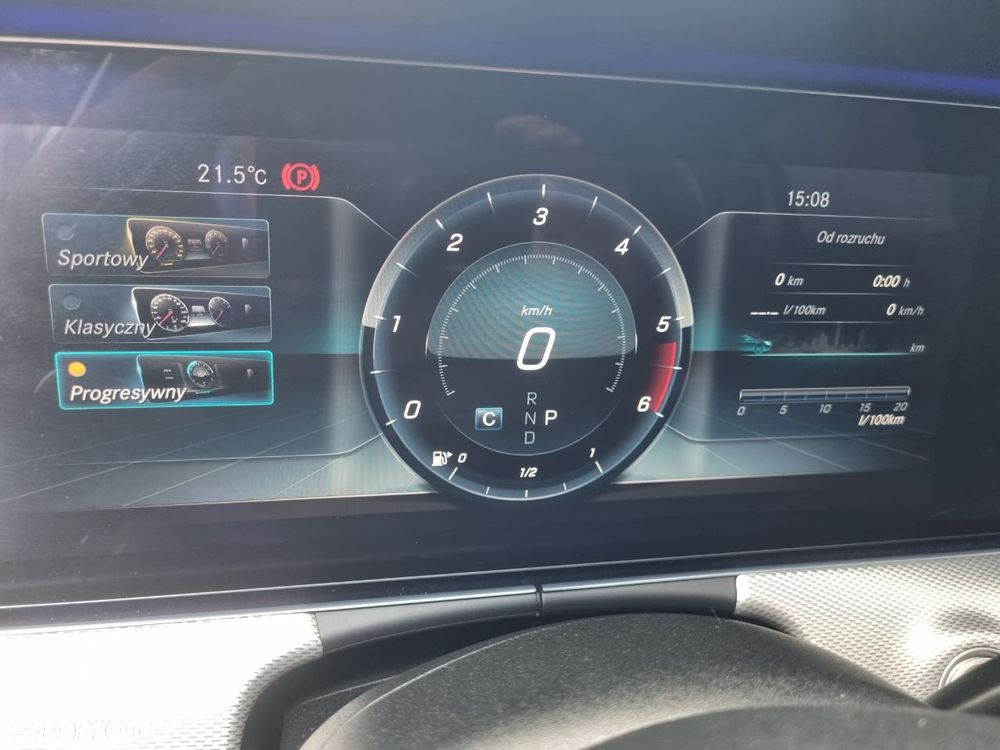 Mercedes-Benz Klasa E 220 d 4-Matic Business Edition 9G-TRONIC - 24