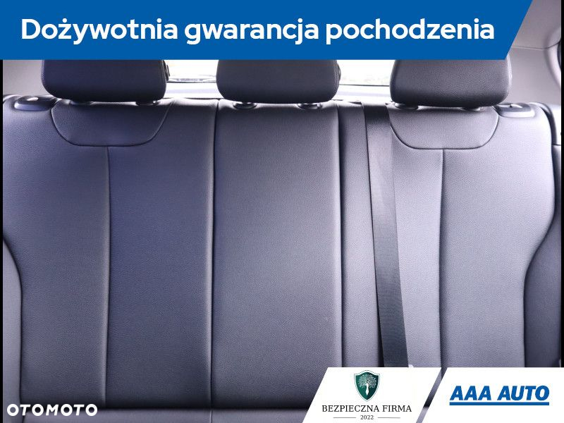 BMW Seria 1 - 11