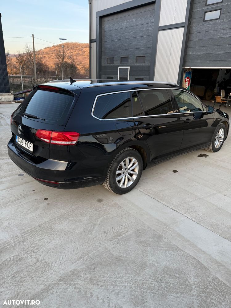 Volkswagen Passat 2.0 TDI DSG Comfortline - 3