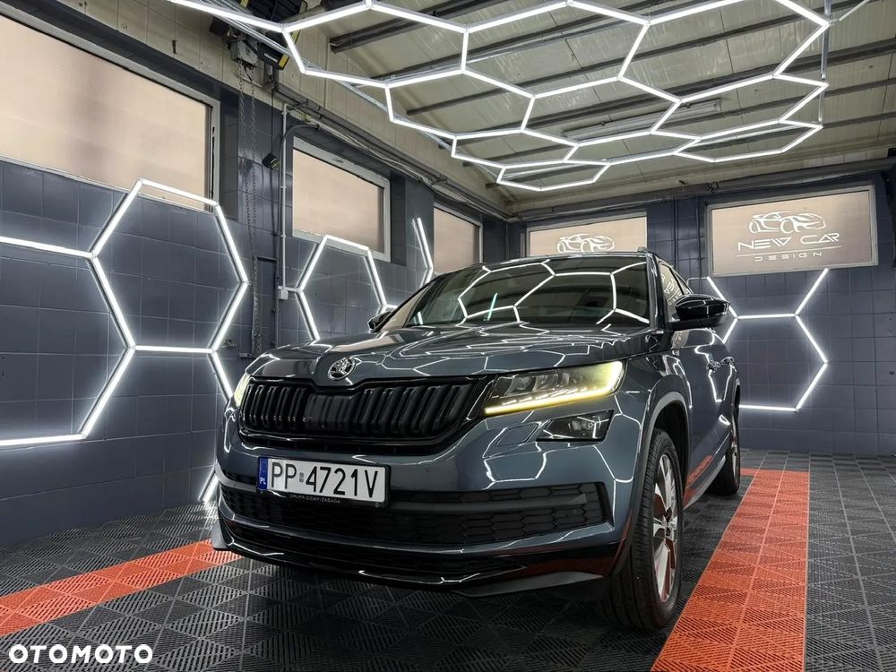 Skoda Kodiaq 2.0 TSI 4x4 DSG Sportline - 4