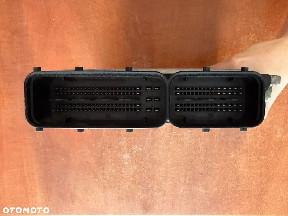 STEROWNIK SILNIKA VW GOLF V TDI 03G906016ET 0281011843 - 3