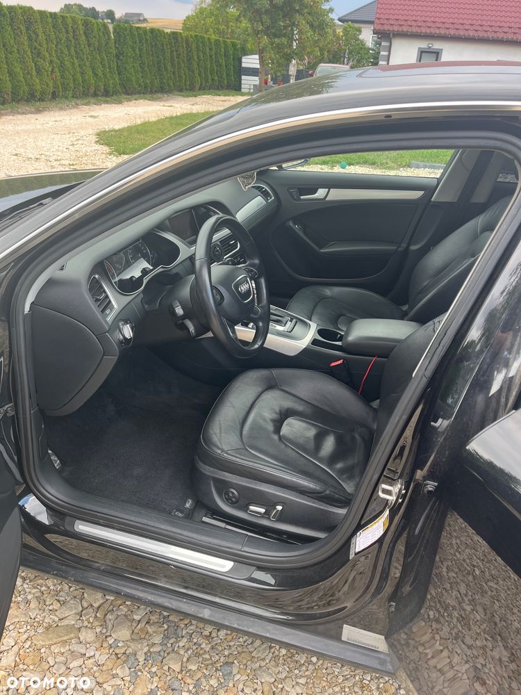 Audi A4 Limousine - 15